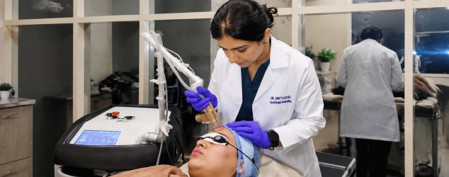 Aesthetic clinic in Dwarka